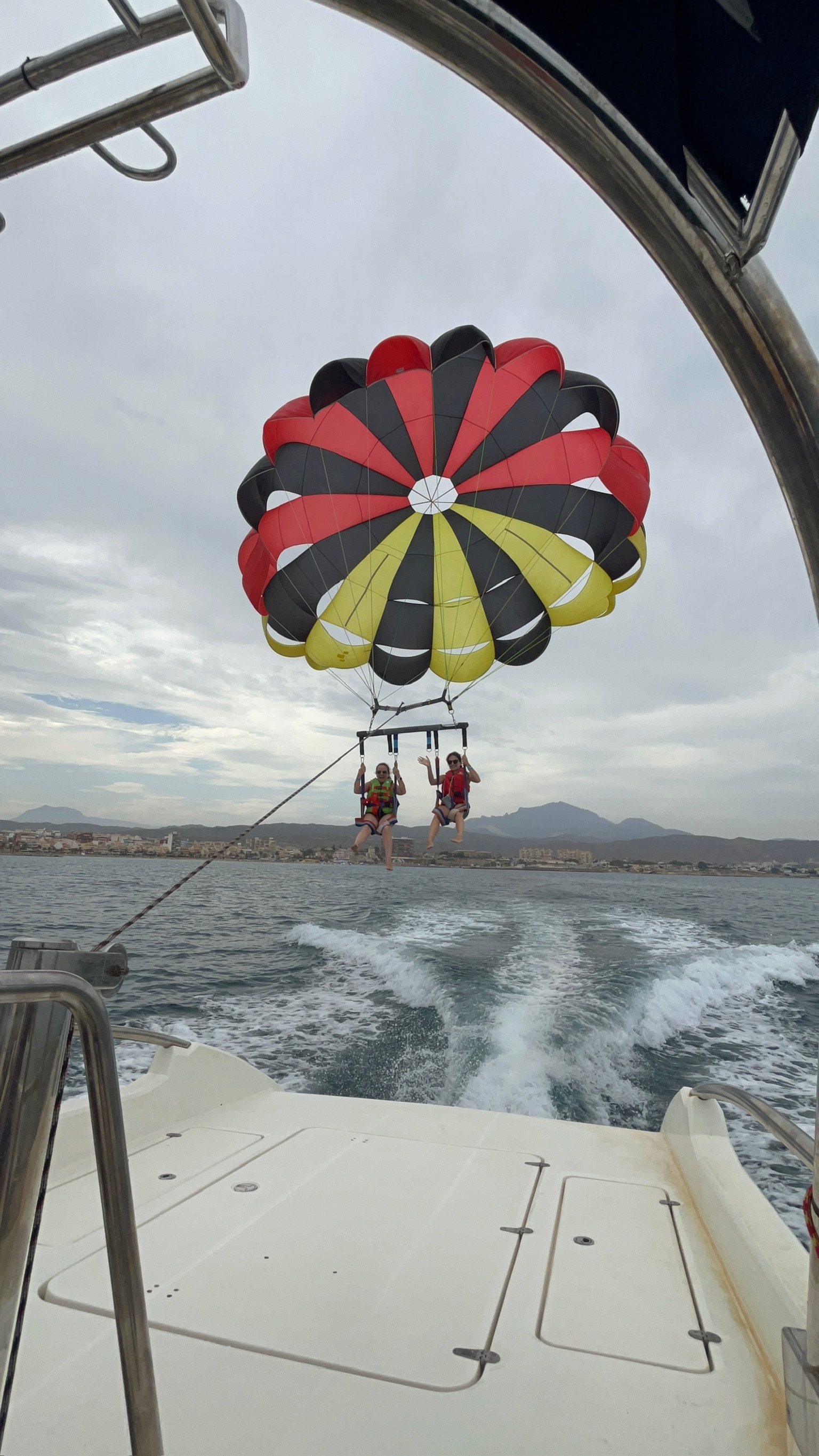Experiencia de parasailing: Altura y aventura